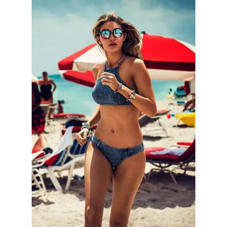 Baño y ropabañador de dos piezas - bikini set