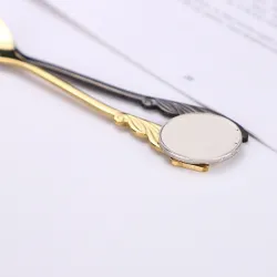 Coração e flor forma colher de aço inoxidável para chá e sobremesas