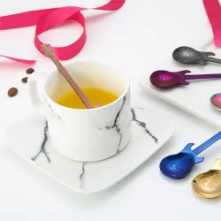 Rostfritt stål tesked med gitarr för te & kaffe & desserter