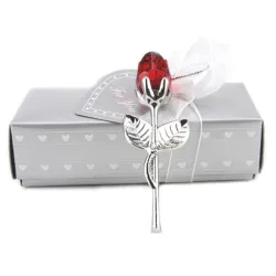 Crystal ruusu metallilla