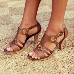 Modieuze lederen gladiator sandalenSandalen