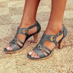 Modieuze lederen gladiator sandalenSandalen