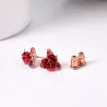 Gold stud earrings with red roseOorbellen
