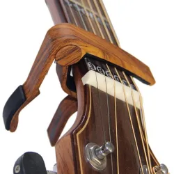 Aluminium capo för elektriska & akustiska gitarrer - klipp
