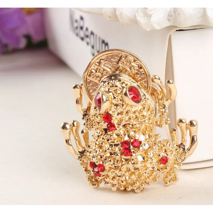 Crystal lucky frog with coin - keychain