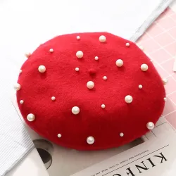 Elegant wool beret with pearls - hat