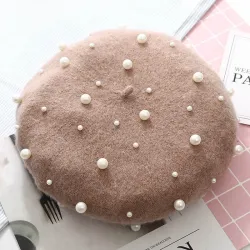 Elegant ullbröd med pärlor - hatt