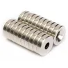 N50 Neodymium magnet - countersunk med 4 mm hål - 12 * 3 mm - 20 bitar
