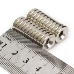 N50 Neodymium magnet - countersunk med 4 mm hål - 12 * 3 mm - 20 bitar