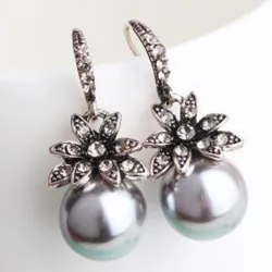 AretesPendientes de lujo vintage con flor de cristal