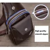 Modelig crossbody läderpåse med lövmönster