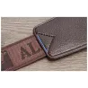 Modelig crossbody läderpåse med lövmönster
